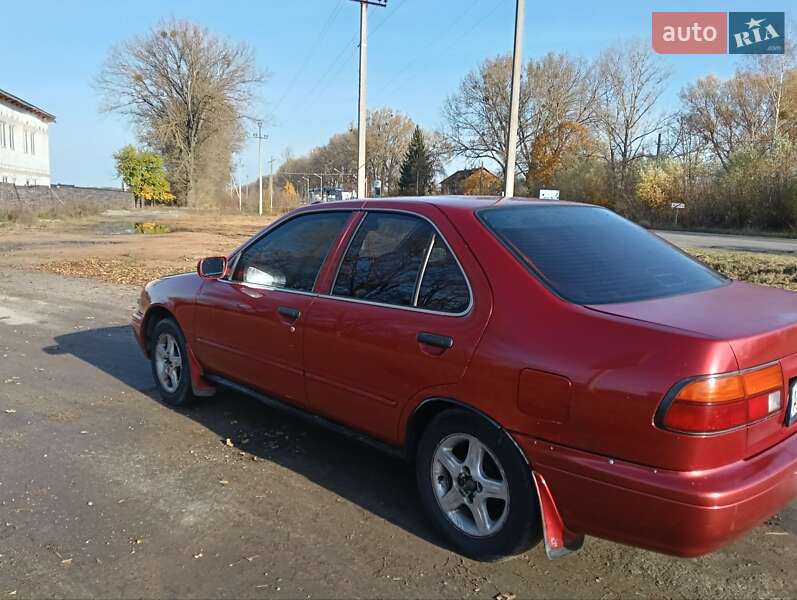 Седан Nissan Sunny 1997 в Малині