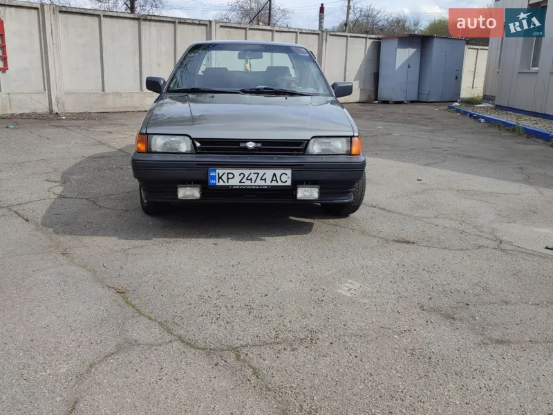 Nissan Sunny 1986