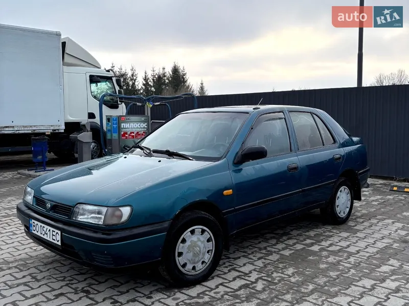 Nissan Sunny 1995