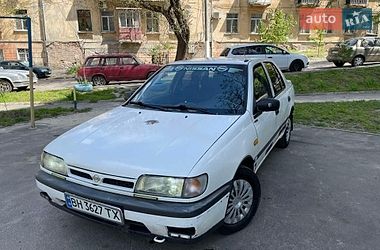 Седан Nissan Sunny 1992 в Одессе