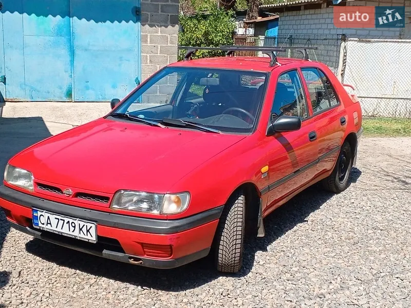 Nissan Sunny 1992