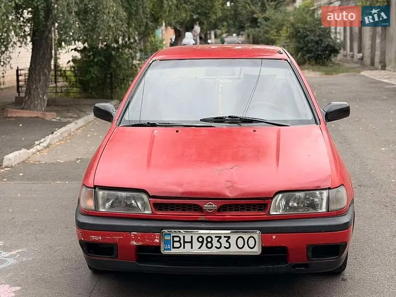 Nissan Sunny 1990