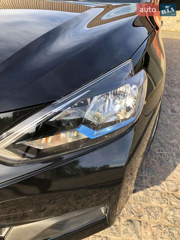 Седан Nissan Sylphy 2019 в Богодухіву