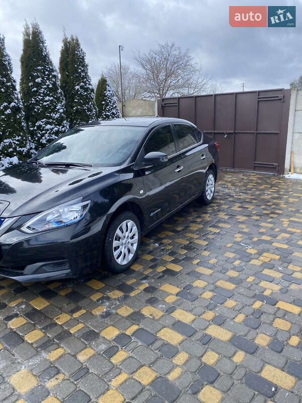 Седан Nissan Sylphy 2019 в Богодухове