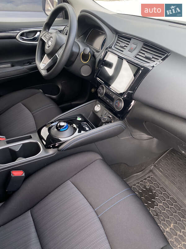 Седан Nissan Sylphy 2019 в Богодухове