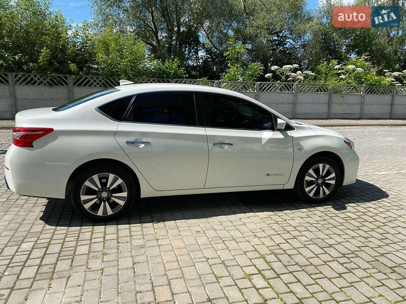 Седан Nissan Sylphy 2018 в Ивано-Франковске