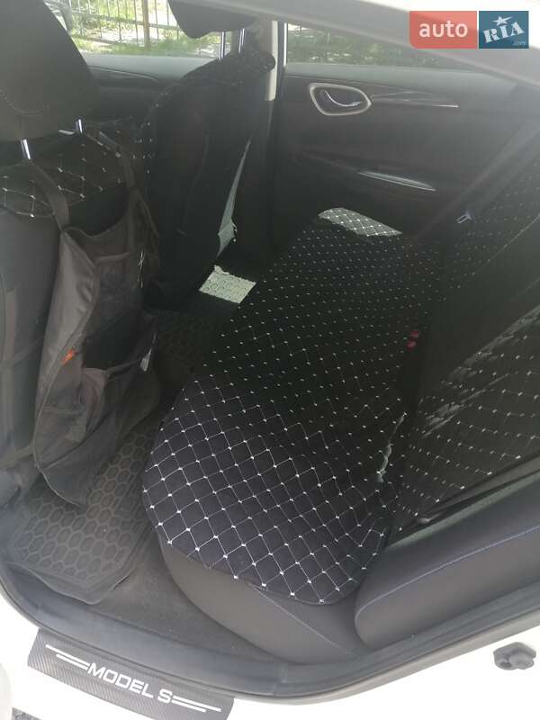 Седан Nissan Sylphy 2019 в Львові