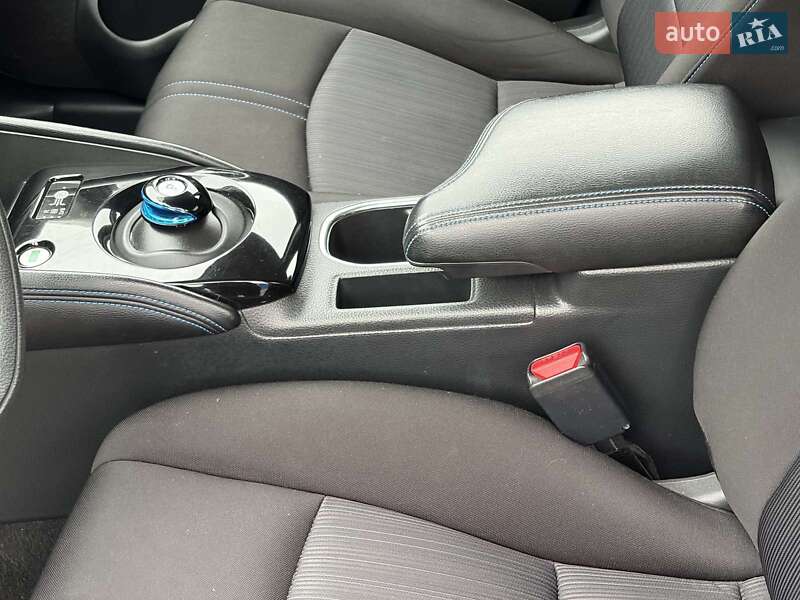 Седан Nissan Sylphy 2018 в Александрие