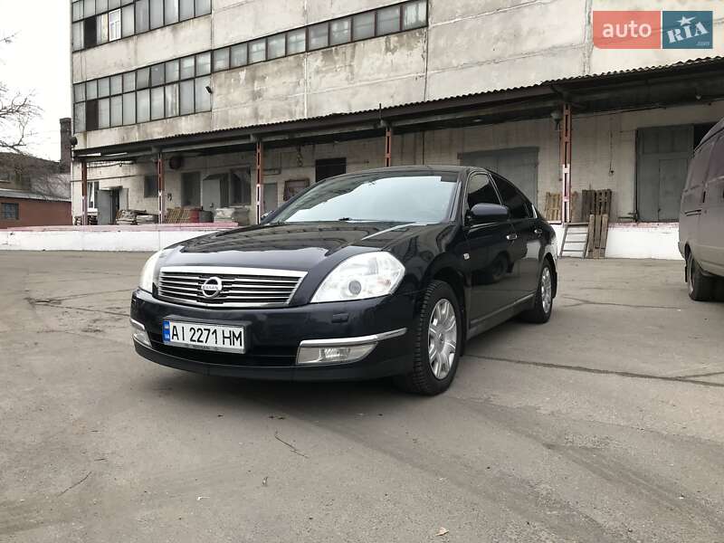 Седан Nissan Teana 2006 в Києві