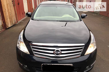 Седан Nissan Teana 2010 в Киеве