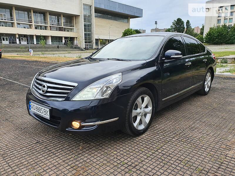 Седан Nissan Teana 2008 в Києві