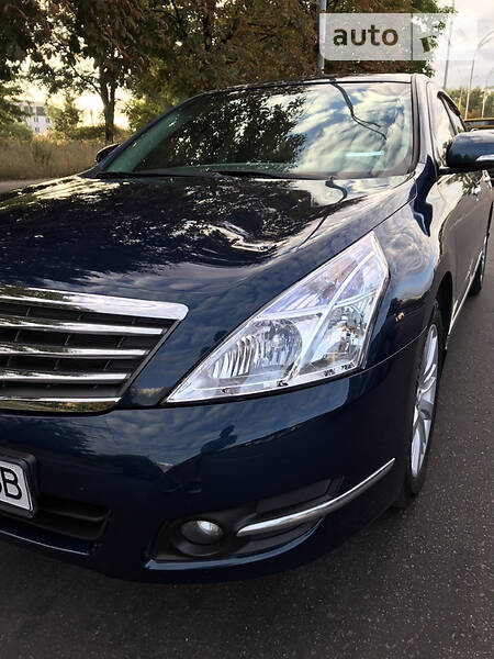 Седан Nissan Teana 2008 в Києві