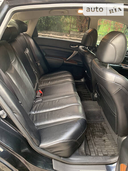 Седан Nissan Teana 2010 в Львові