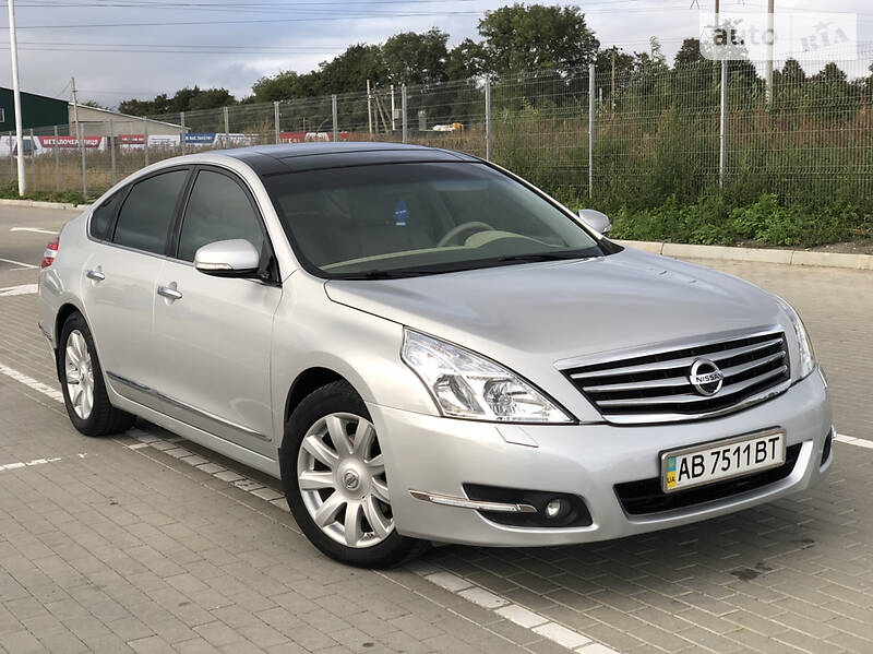 Седан Nissan Teana 2008 в Виннице