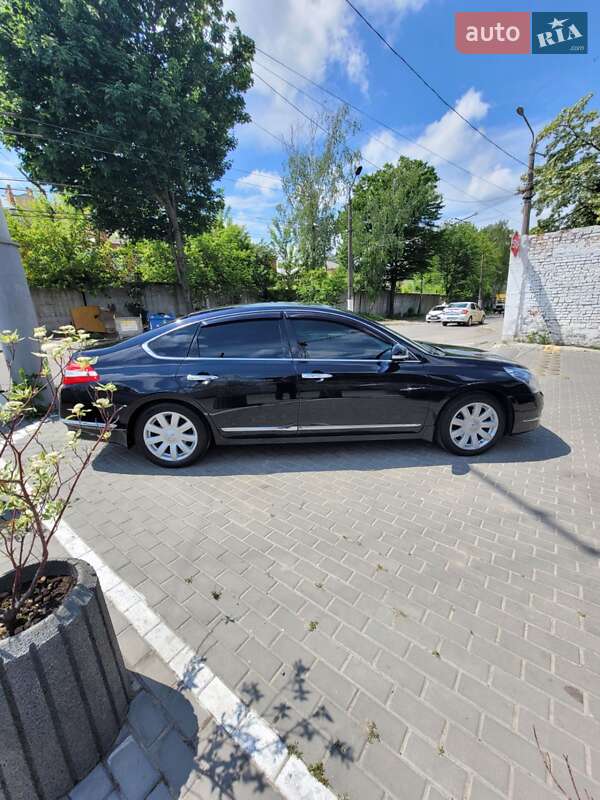 Седан Nissan Teana 2011 в Вінниці