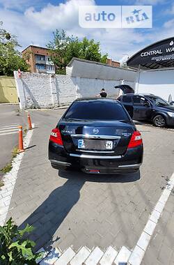 Седан Nissan Teana 2011 в Виннице