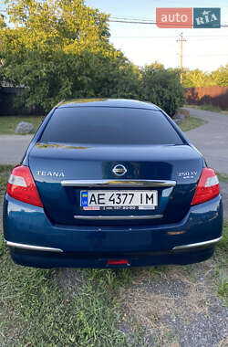 Седан Nissan Teana 2008 в Днепре