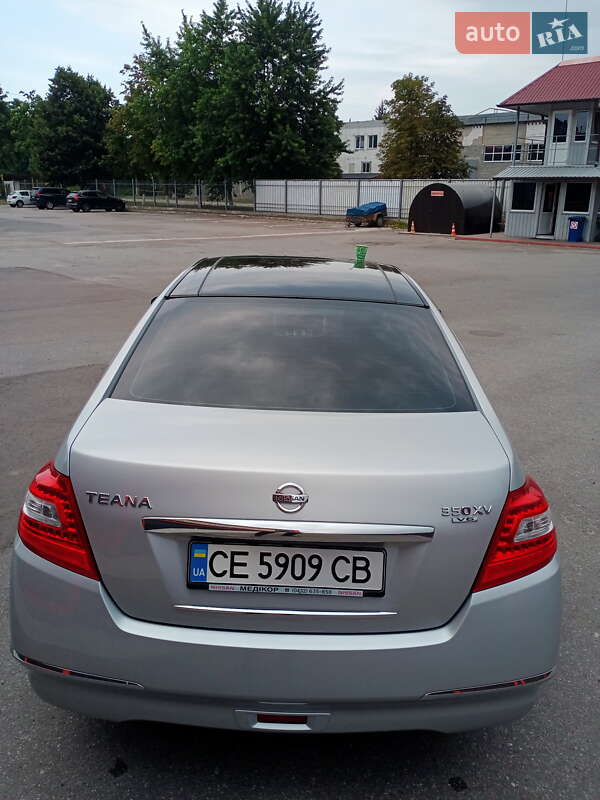 Седан Nissan Teana 2009 в Броварах