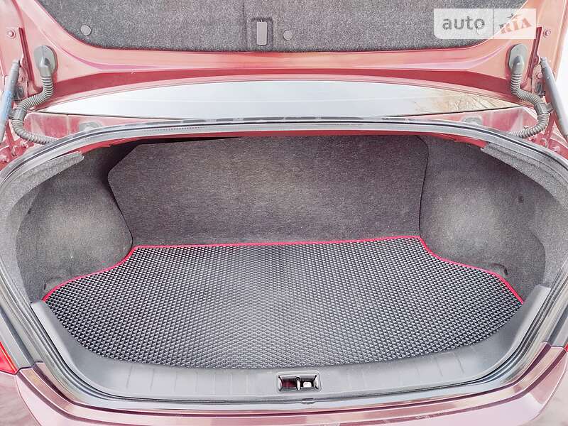 Седан Nissan Teana 2008 в Запорожье