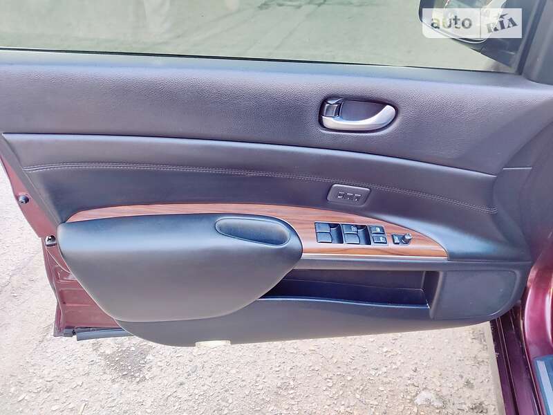 Седан Nissan Teana 2008 в Запорожье