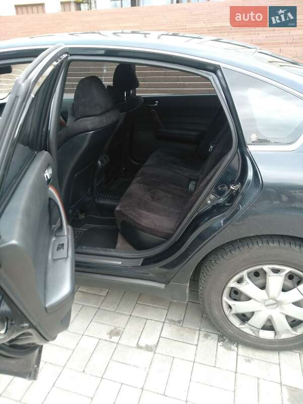 Седан Nissan Teana 2006 в Києві