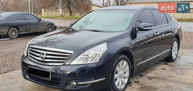Nissan Teana