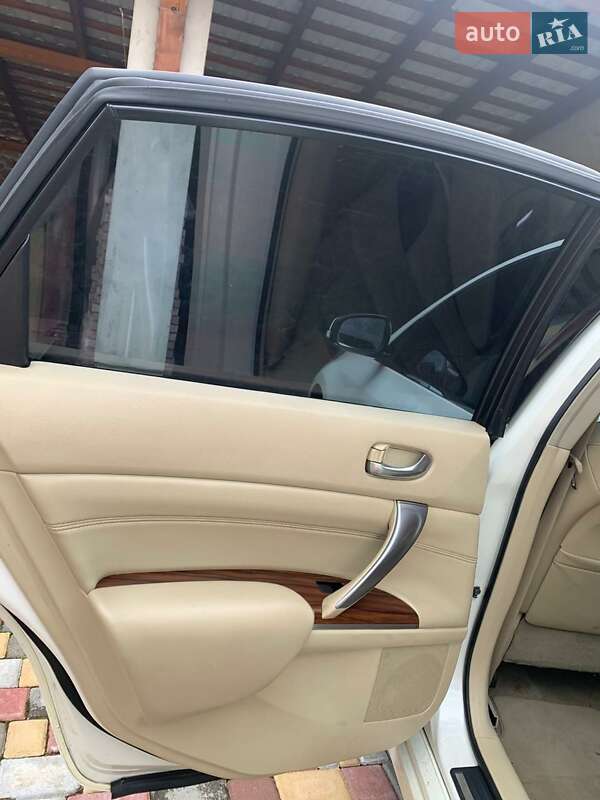 Седан Nissan Teana 2008 в Мукачевому