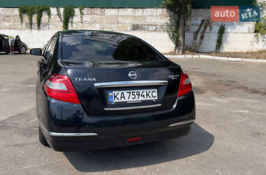 Седан Nissan Teana 2008 в 