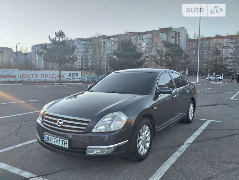 Седан Nissan Teana 2006 в Миколаєві