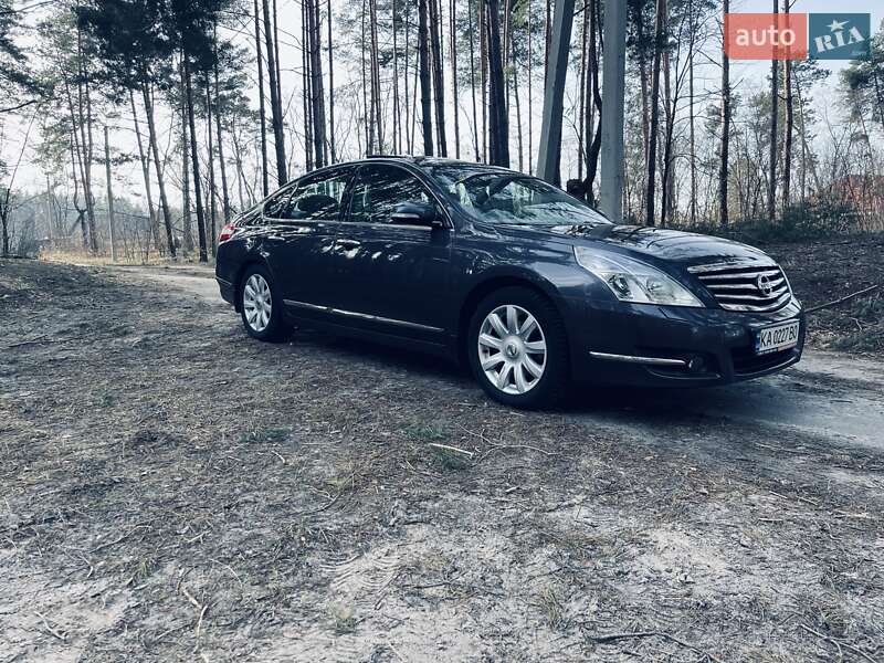 Седан Nissan Teana 2008 в Киеве