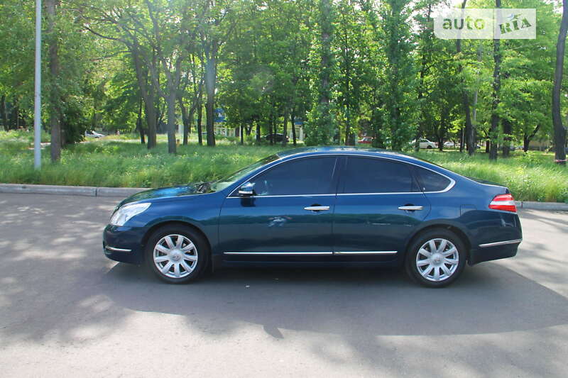 Седан Nissan Teana 2008 в Софиевской Борщаговке