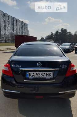 Седан Nissan Teana 2012 в Киеве