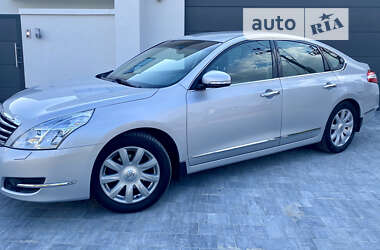 Седан Nissan Teana 2008 в Киеве