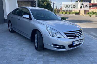 Седан Nissan Teana 2008 в Киеве