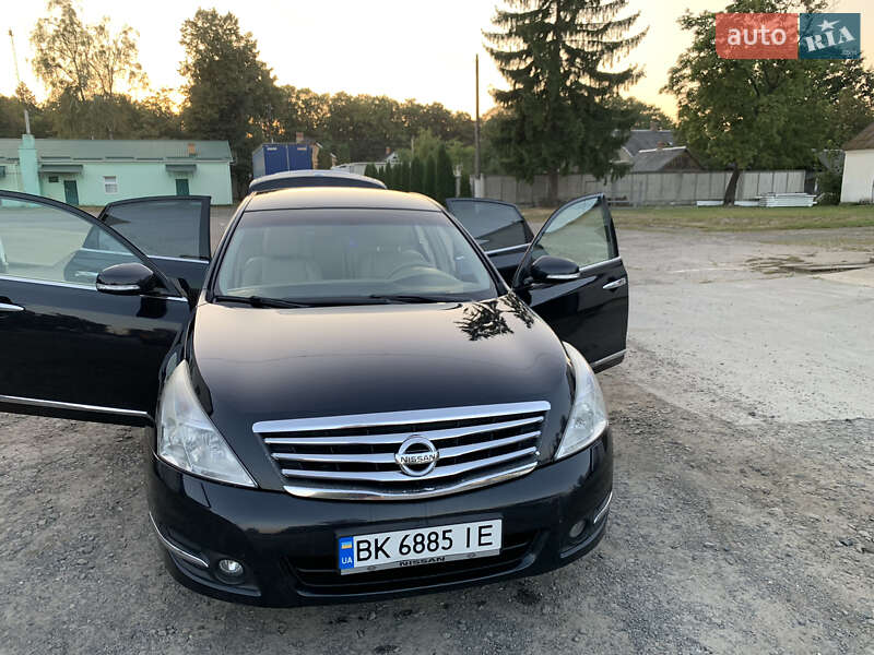 Седан Nissan Teana 2008 в Рокитному