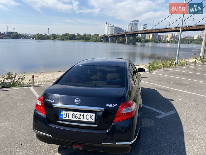 Седан Nissan Teana 2008 в Києві