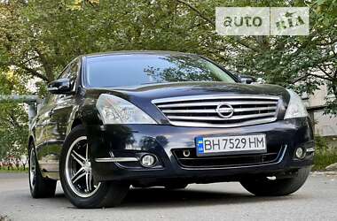 Nissan Teana 2010