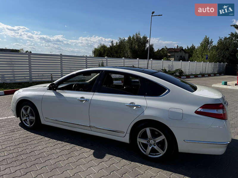 Седан Nissan Teana 2011 в Києві