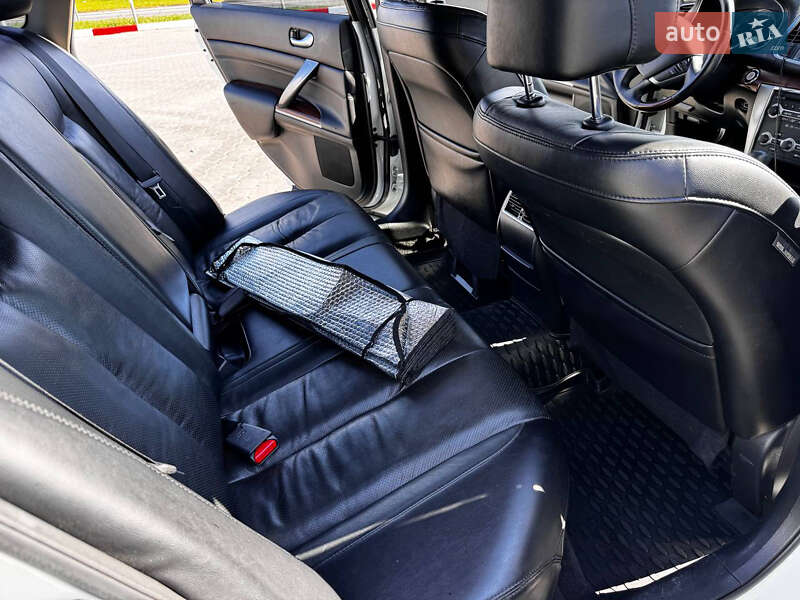 Седан Nissan Teana 2011 в Києві