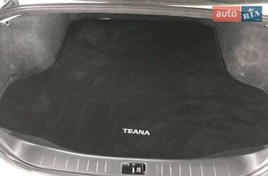 Седан Nissan Teana 2012 в Подольске