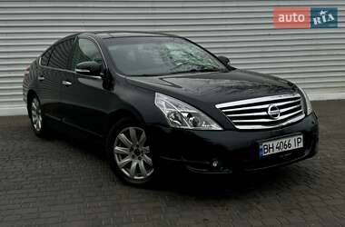 Седан Nissan Teana 2010 в Одессе