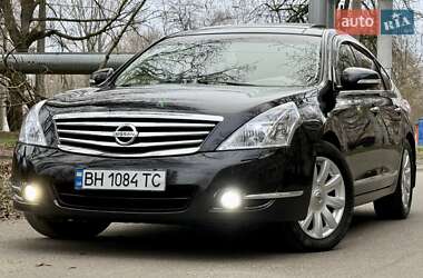 Nissan Teana 2011