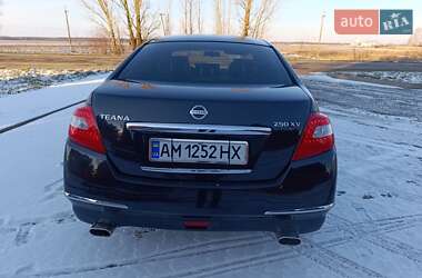 Седан Nissan Teana 2008 в Житомире