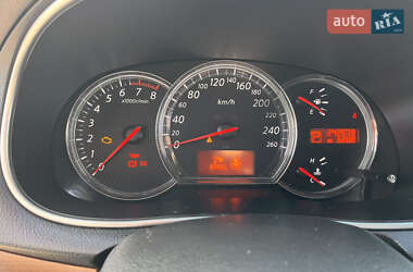 Седан Nissan Teana 2010 в 