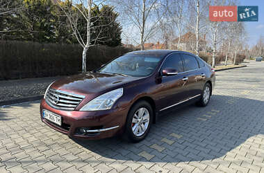 Седан Nissan Teana 2010 в Одессе