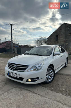 Седан Nissan Teana 2013 в Одессе