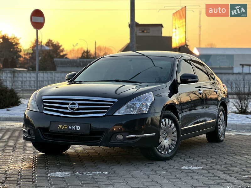 Седан Nissan Teana 2008 в Києві