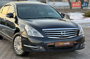 Седан Nissan Teana 2008 в Києві