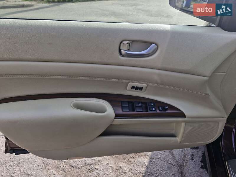 Седан Nissan Teana 2012 в Николаеве