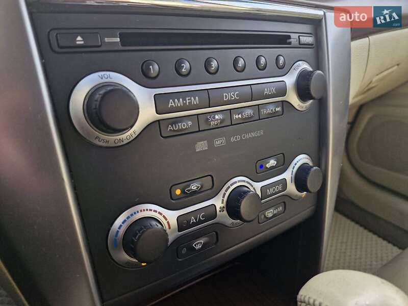 Седан Nissan Teana 2012 в Николаеве
